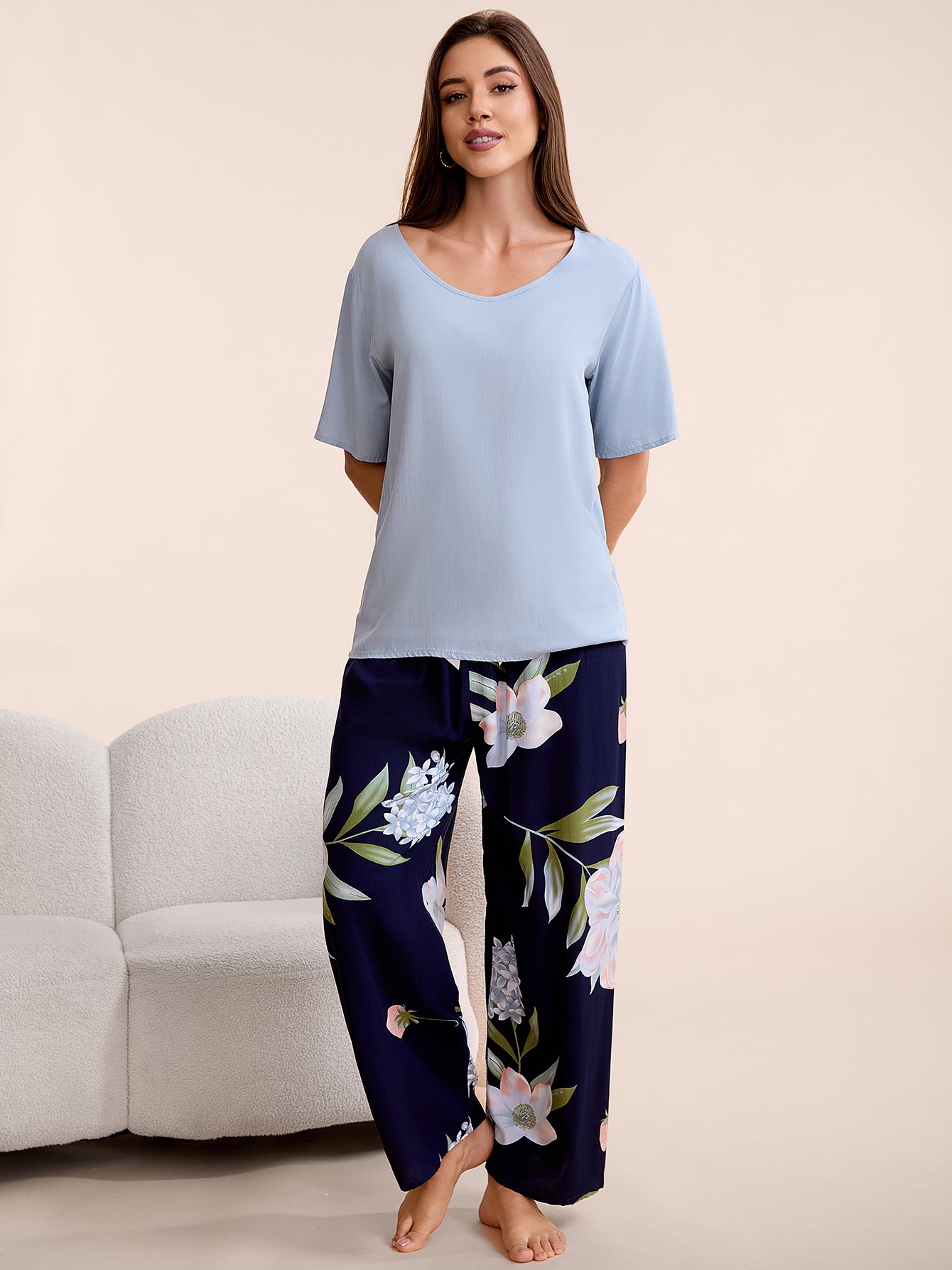 Smilooen Womens Pajama Sets 2 Piece Outfits for Women Summer Floral Print Sleepwear